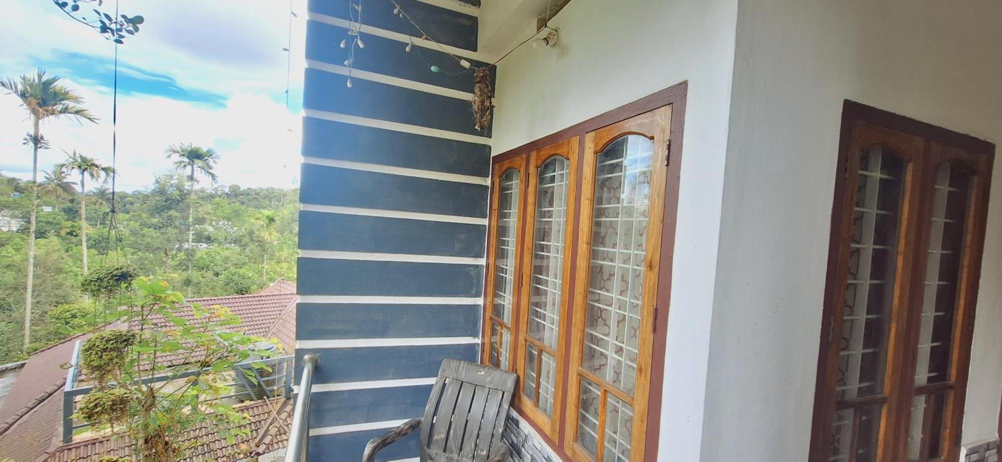 Tranquil Meadows Hues Apartment Kattappana Ngoại thất bức ảnh